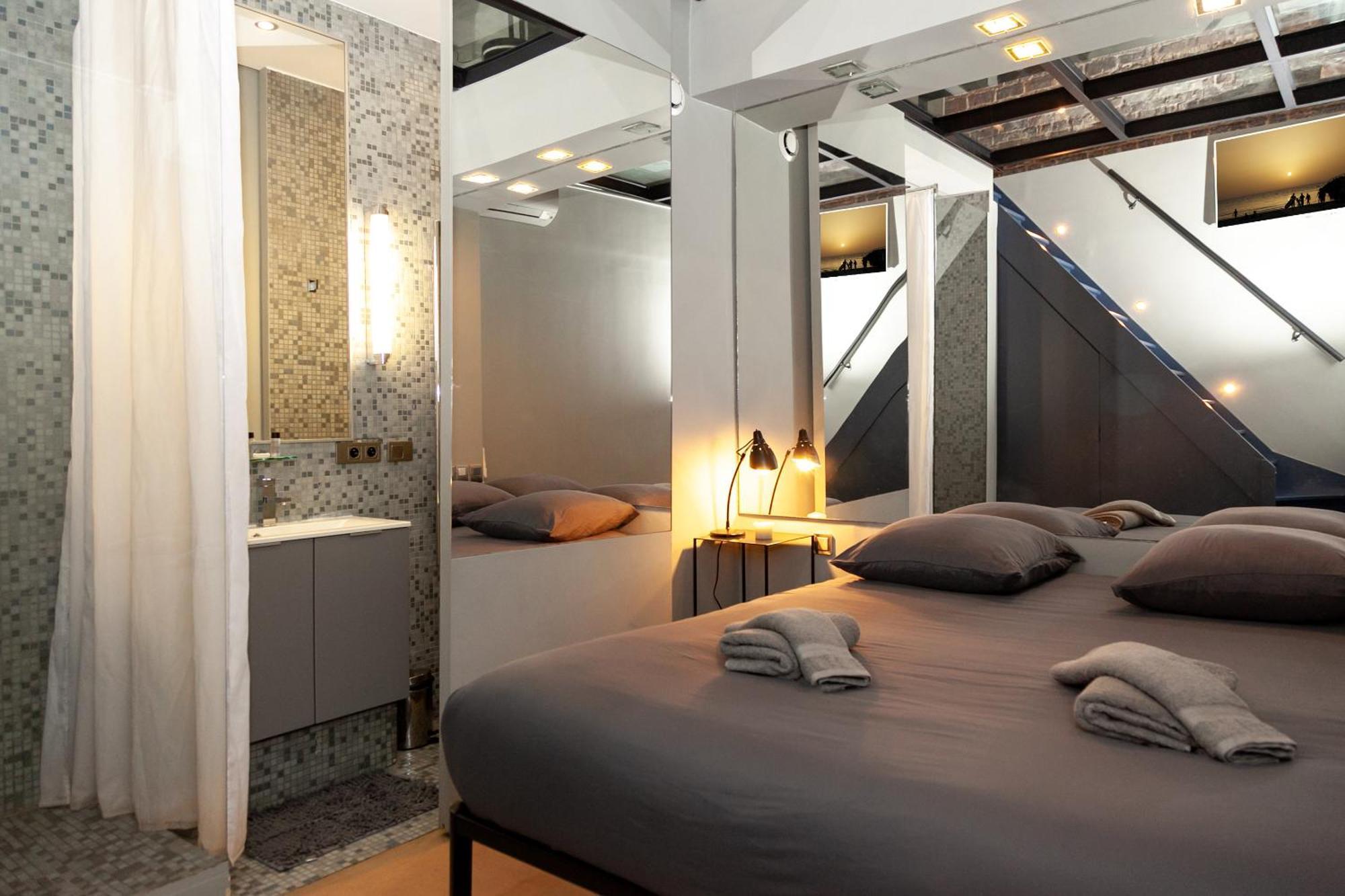 Appartamento Loft Atypique Avec Terrasse, Calme Et Cosy Parigi Esterno foto